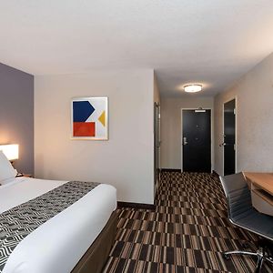 Microtel Inn & Suites By Wyndham Carlisle